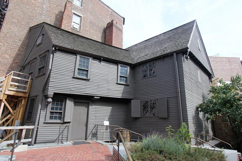 Paul Revere House back view - Boston - History's Homes