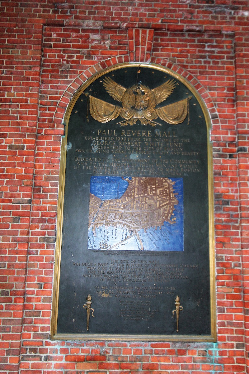 Paul Revere Mall - Boston - History's Homes