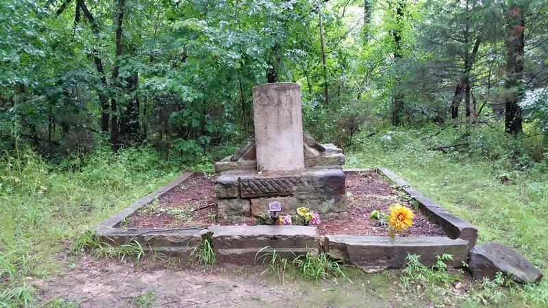Belle Starr grave - OK - History's Homes