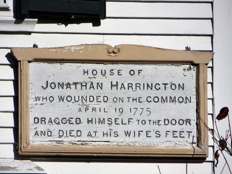 Jonathan Harrington House marker - Lexington - History's Homes