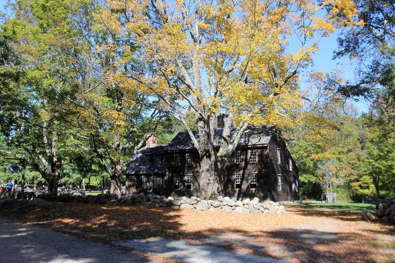 Hartwell Tavern - Lincoln - History's Homes