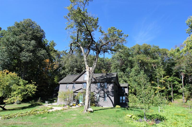 Orchard House - Concord - History's Homes