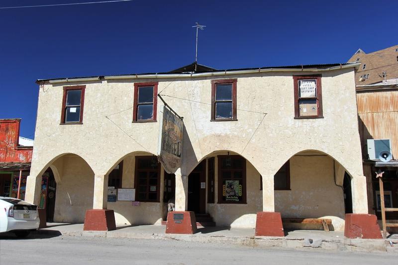 Oatman Hotel - Arizona - History's Homes