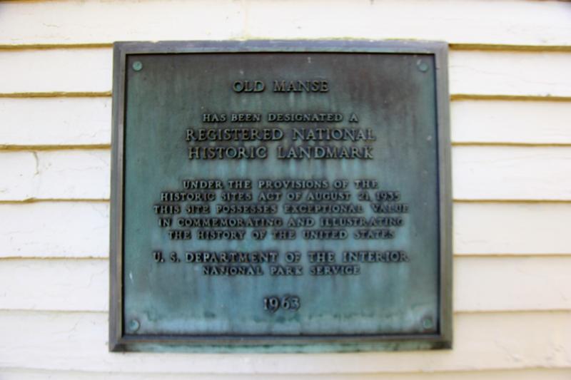 The Old Manse plaque - Concord - History's Homes