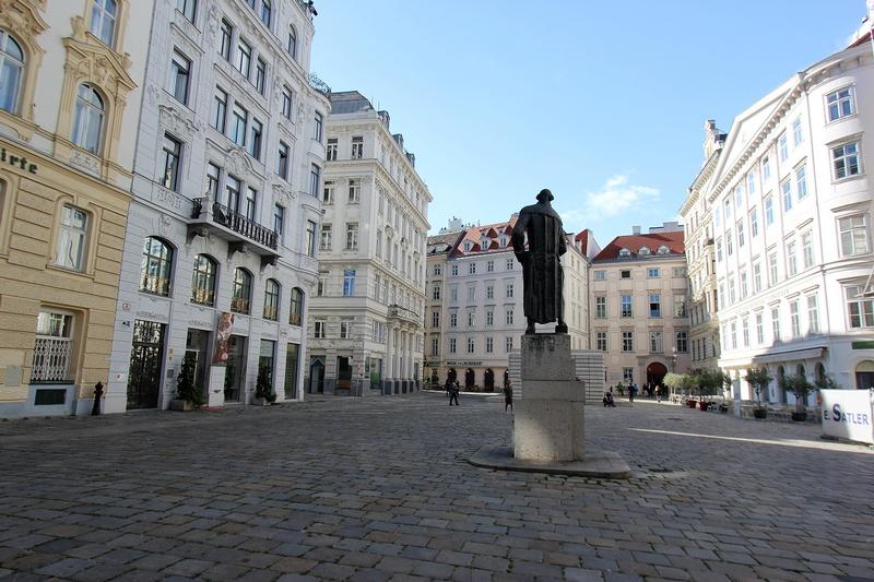 Judenplatz - Vienna - History's Homes