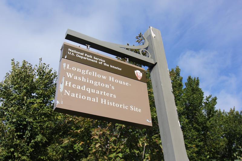 Longfellow House National Park sign - MA - History's Homes