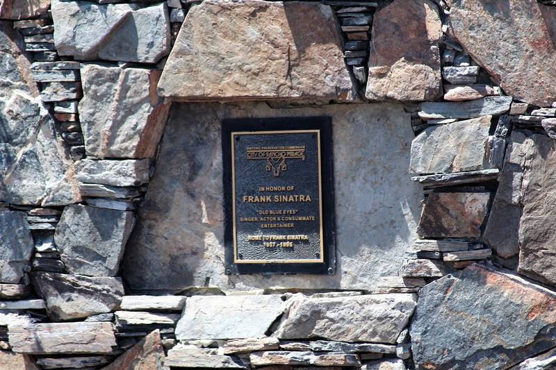 Frank Sinatra Home plaque - Rancho Mirage - History's Homes