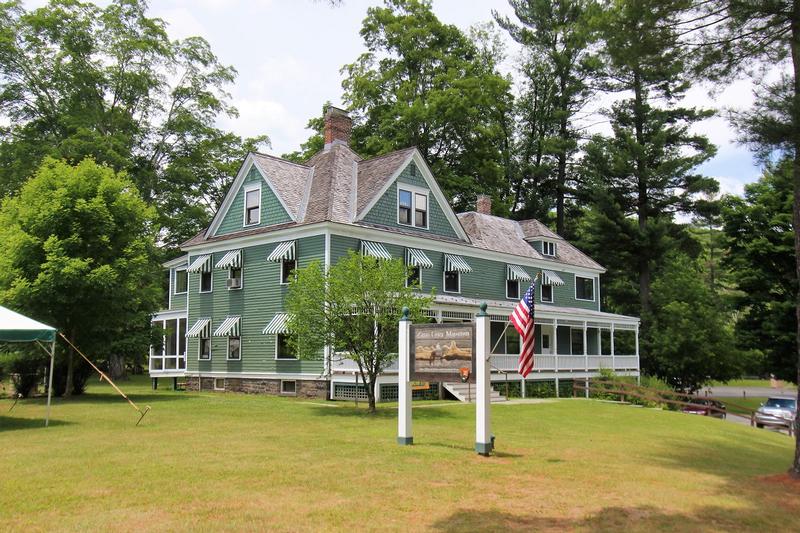 Zane Grey Home - Lackawaxen - History's Homes