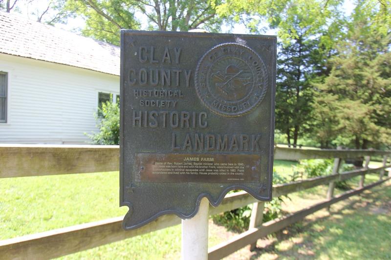 Jess James Farm marker - MO - History's Homes