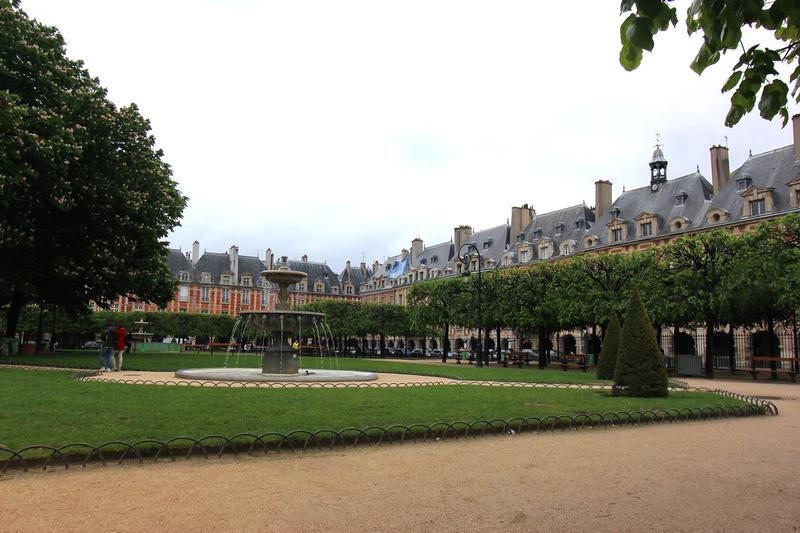 Maison de Victor Hugo - Paris - History's Homes