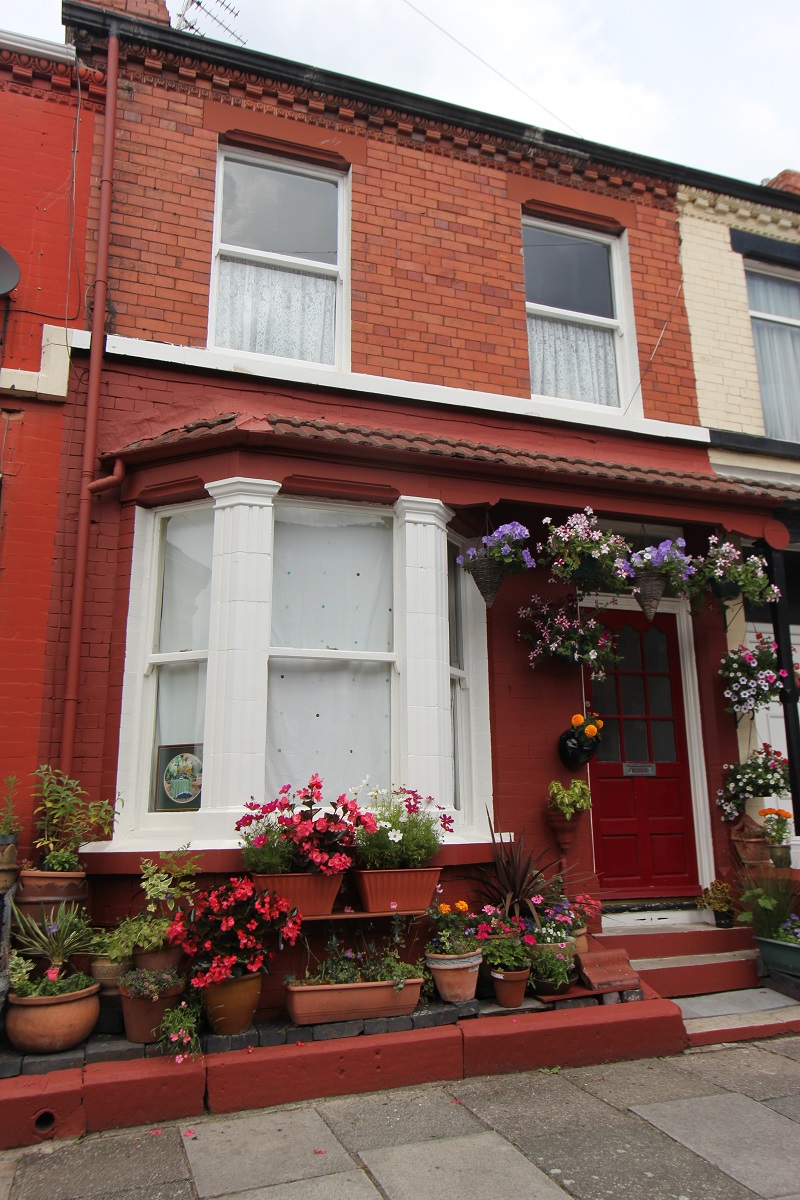 John Lennon Home - Liverpool - History's Homes
