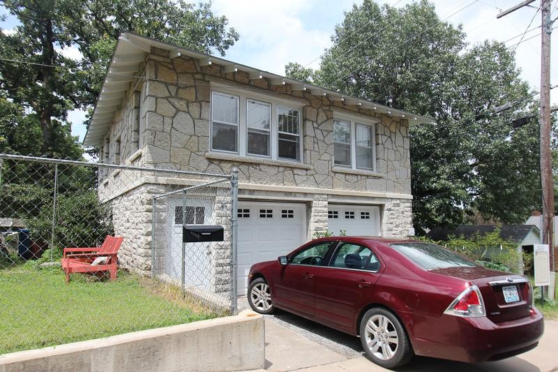 Bonnie And Clyde Hideout - Joplin - History's Homes