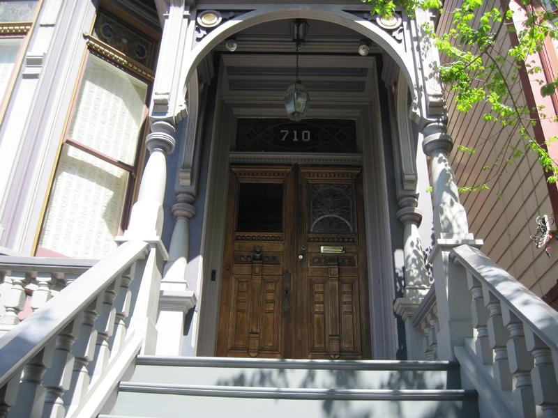 Grateful Dead Home front door - SF - History's Homes