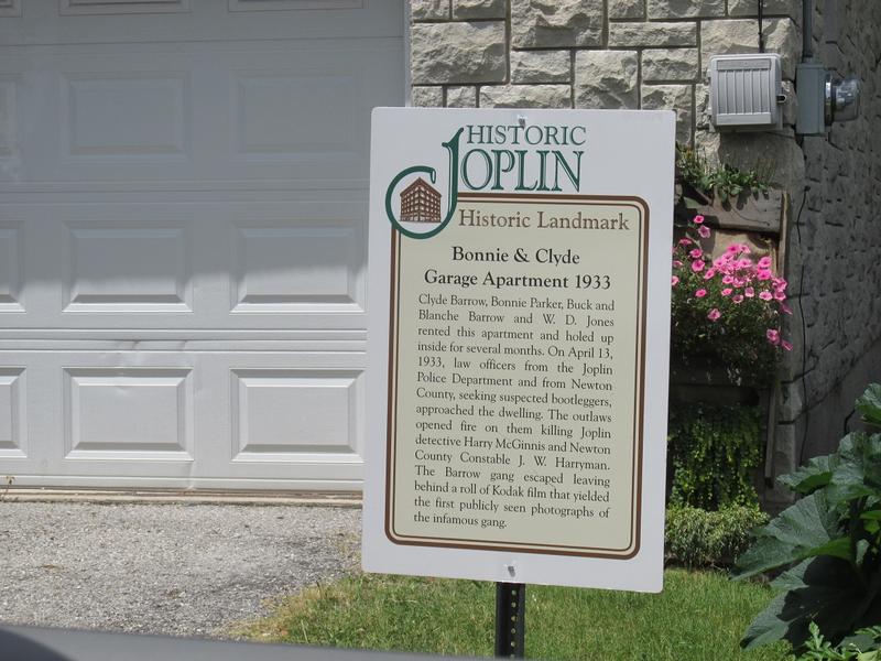 Bonnie And Clyde Hideout marker - History's Homes