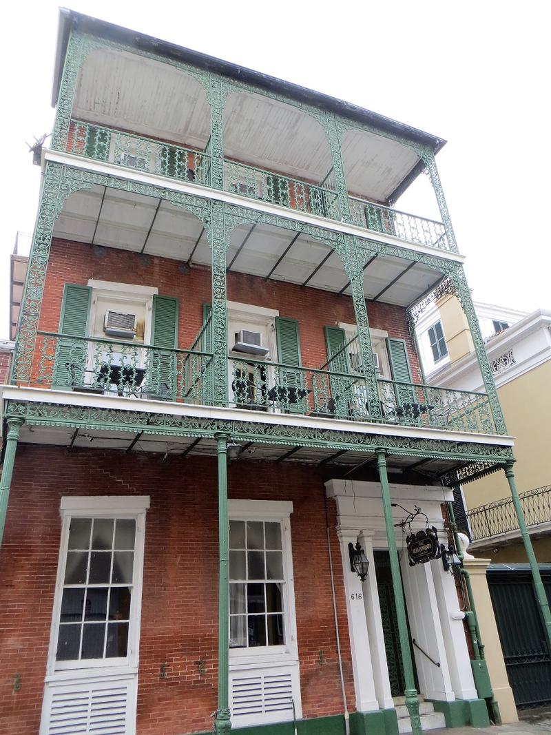 Hotel Villa Convento - New Orleans - History's Homes