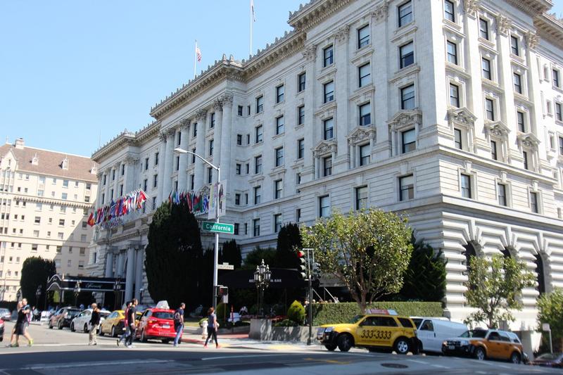 Fairmont Hotel side view - San Francisco - History's Homes