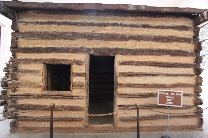 Abraham Lincoln Birthplace cabin - History's Homes