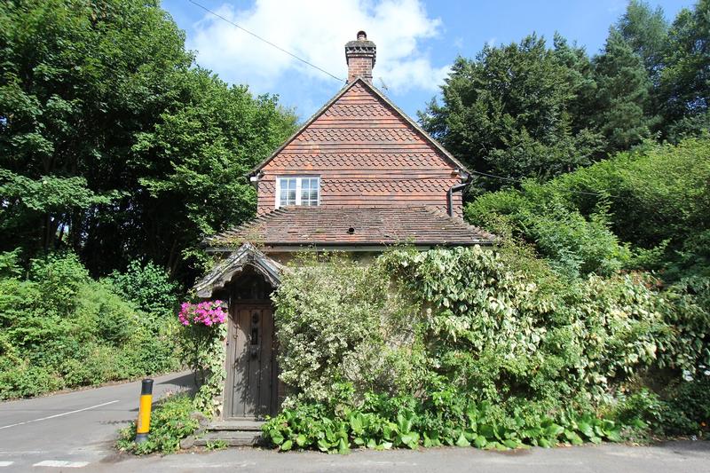 Boris Karloff Home - Hampshire - History's Homes