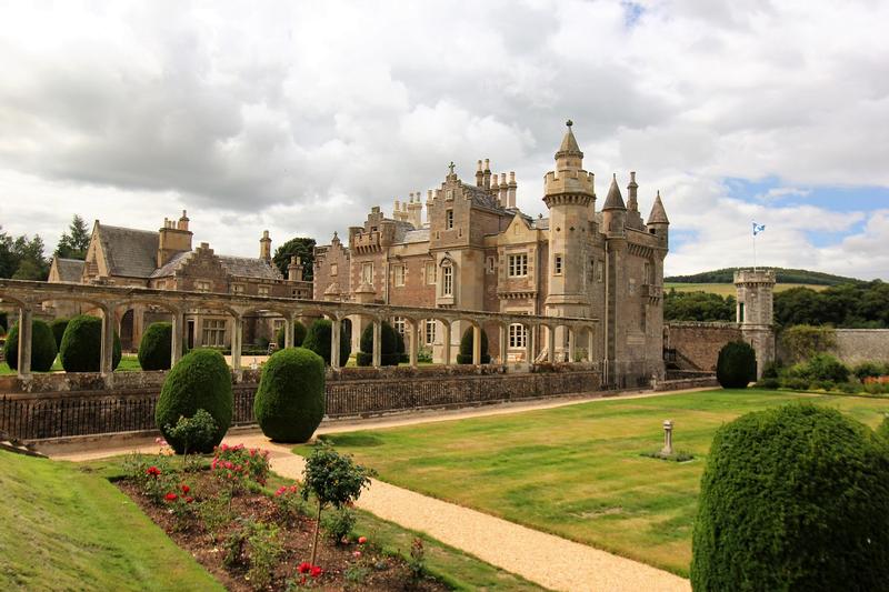 Sir Walter Scott Home - Melrose - History's Homes