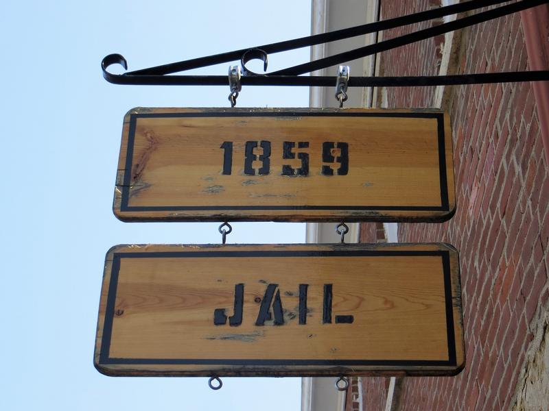 Jackson County Jail sign - Independence - History's Homes