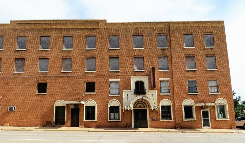 Casa Grande Hotel - Elk City - History's Homes